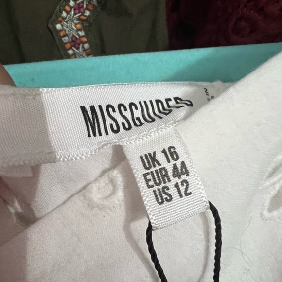 Missguided White Eyelet Mini Belted Dress with Edge Attached Shirt Sleeves - Picture 14 of 14